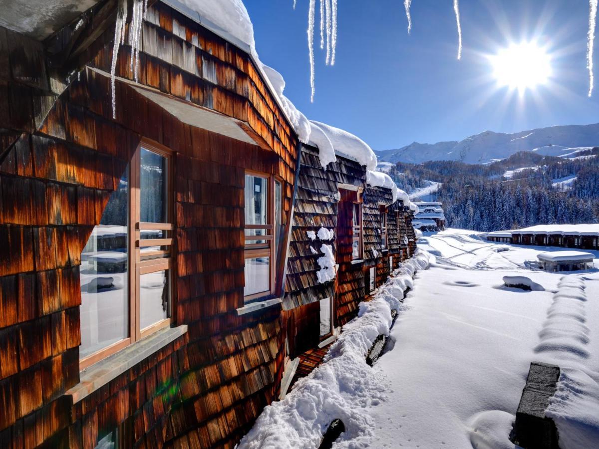 Отель Th Pila Пила Экстерьер фото
